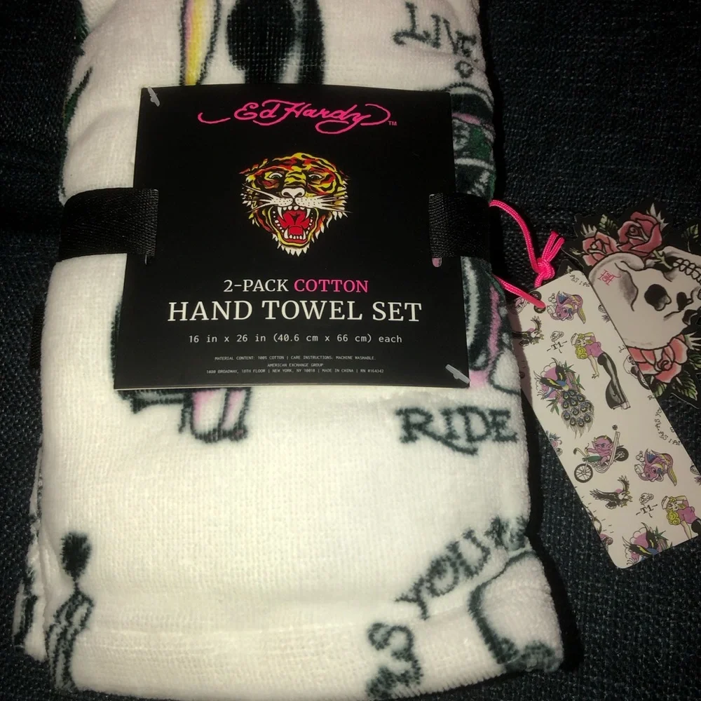 🖤 Ed Hardy Cotton Hand Towel Set - White with Black and Pink Accents